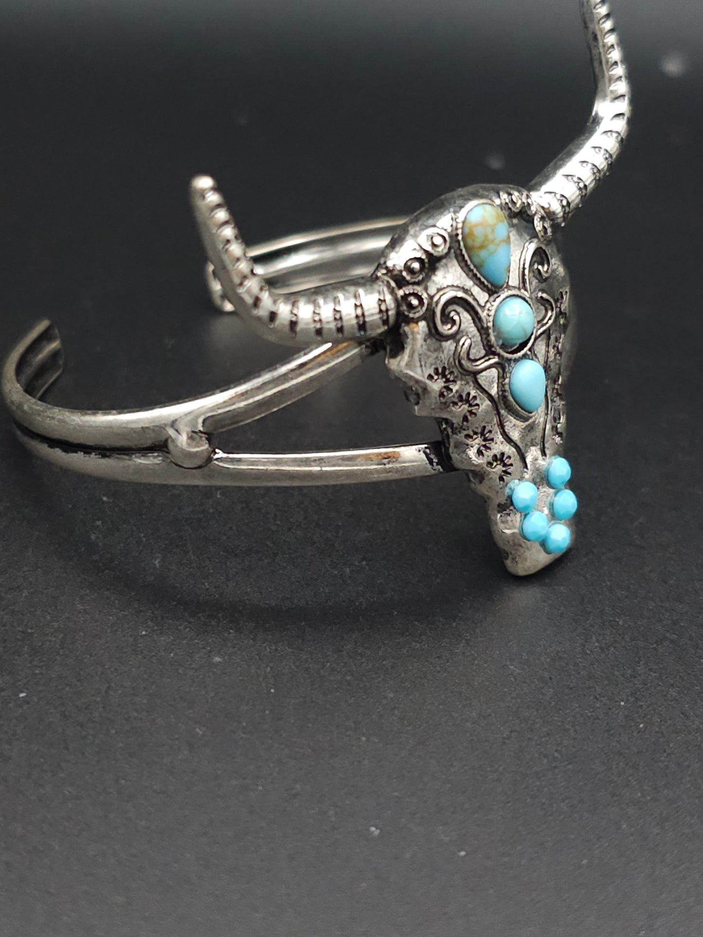 Buffalo Skull Silver Cuff Bracelet With the Perfect Touch Of Turquoise