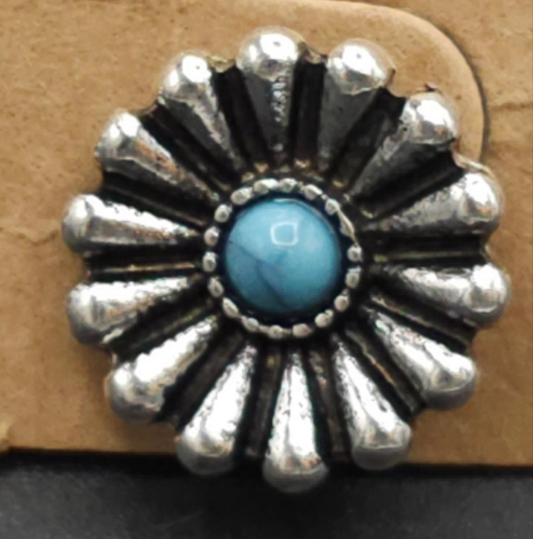 Round Scalloped Studs With a Tou h of Turquoise